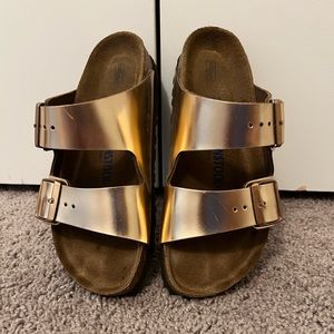 Rose Gold Metallic Arizona Birkenstock
